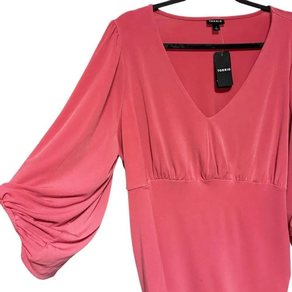 Torrid Berry Pink Studio Knit V-Neck Quarter Sleeve Shirred Top NWT - Picture 6 of 15
